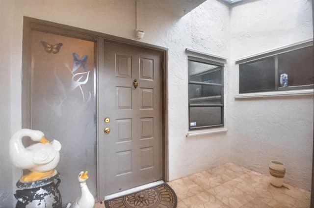 8179 Whispering Palm Drive, Boca Raton FL 33496 - Boca Raton, FL - Photo 3