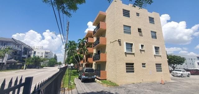 677 SW 9th Ave # 405, Miami FL 33130 - Miami, FL - Photo 1