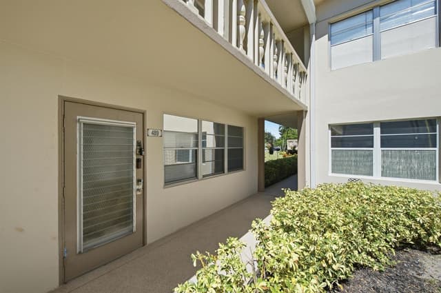 489 Tilford W, Deerfield Beach FL 33442 - Deerfield Beach, FL - Photo 6