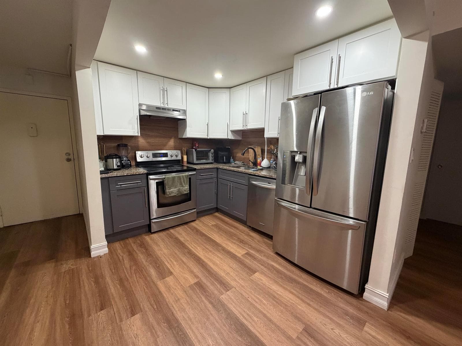 4304 NW 9th Ave # 3B, Deerfield Beach FL 33064 - Deerfield Beach, FL - Photo 1