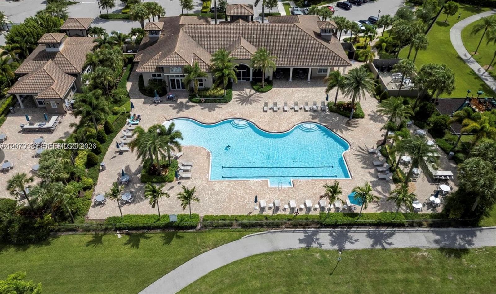 1240 Eucalyptus Dr # 2, Hollywood FL 33021 - Hollywood, FL - Photo 1