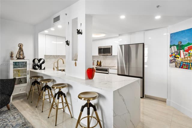 701 Brickell Key Blvd # 707, Miami FL 33131 - Miami, FL - Photo 4