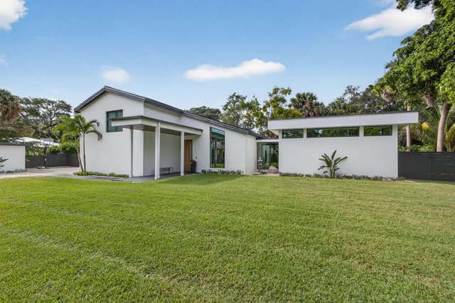 13071 FLAMINGO Terrace, Palm Beach Gardens FL 33410 - Palm Beach Gardens, FL - Photo 2