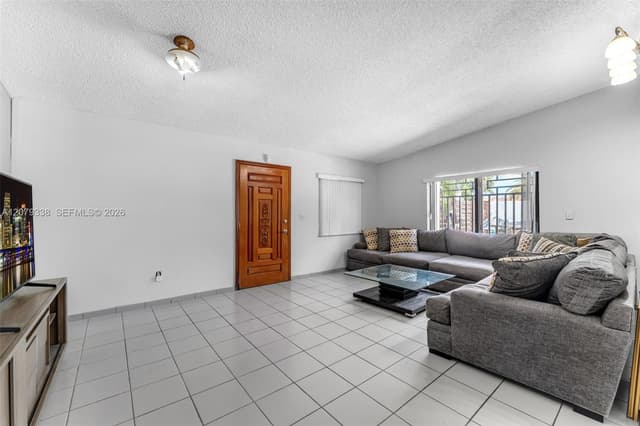 13706 SW 14th St, Miami FL 33184 - Miami, FL - Photo 6