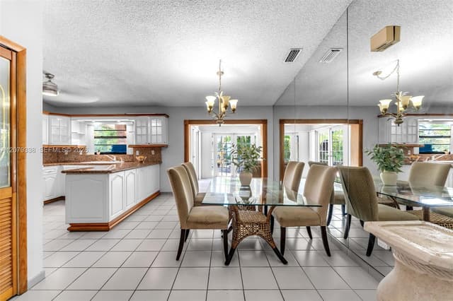 13706 SW 14th St, Miami FL 33184 - Miami, FL - Photo 3