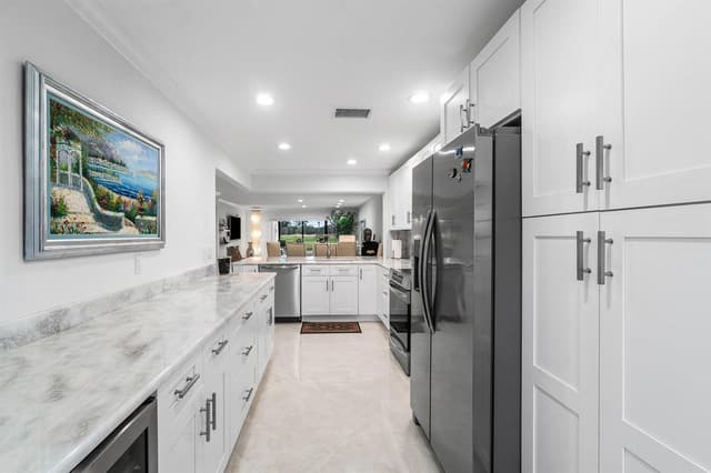34 STRATFORD Lane W # C, Boynton Beach FL 33436 - Boynton Beach, FL - Photo 7