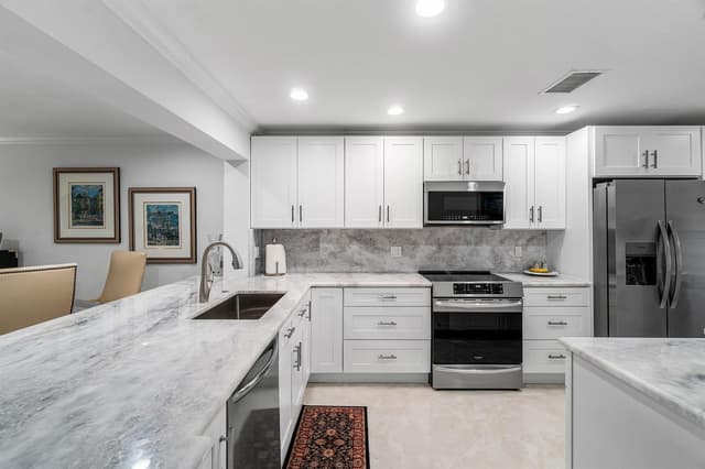 34 STRATFORD Lane W # C, Boynton Beach FL 33436 - Boynton Beach, FL - Photo 3