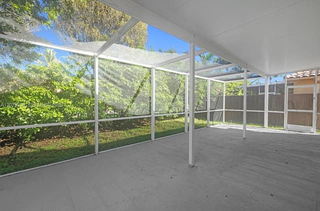 5040 SW 139th Ter, Miramar FL 33027 - Miramar, FL - Photo 4
