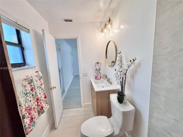 2377 SW 16 Dr, Deerfield Beach FL 33442 - Deerfield Beach, FL - Photo 6