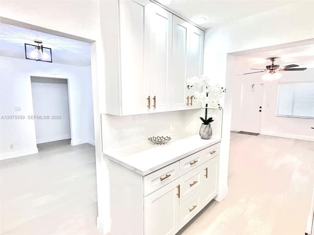 2377 SW 16 Dr, Deerfield Beach FL 33442 - Deerfield Beach, FL - Photo 4
