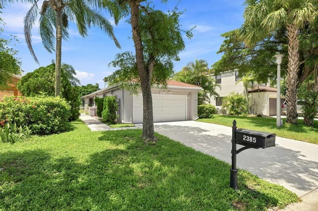 2385 NW 34TH Terrace, Coconut Creek FL 33066 - Coconut Creek, FL - Photo 2