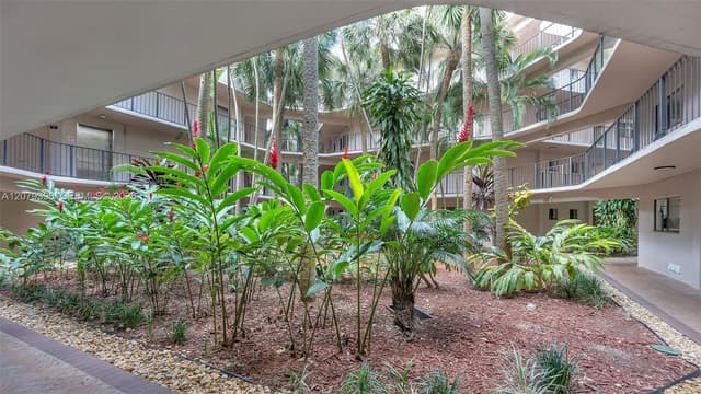 8500 SW 133rd Ave Rd # 302, Miami FL 33183 - Miami, FL - Photo 4