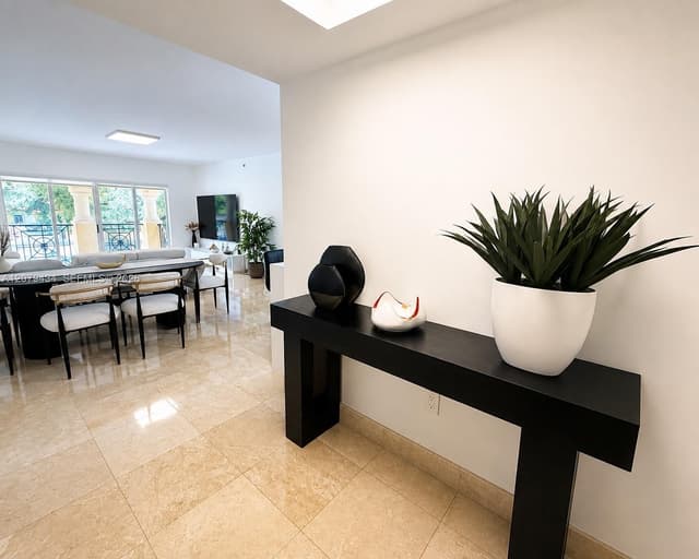 101 Sidonia Ave # 205, Coral Gables FL 33134 - Coral Gables, FL - Photo 3