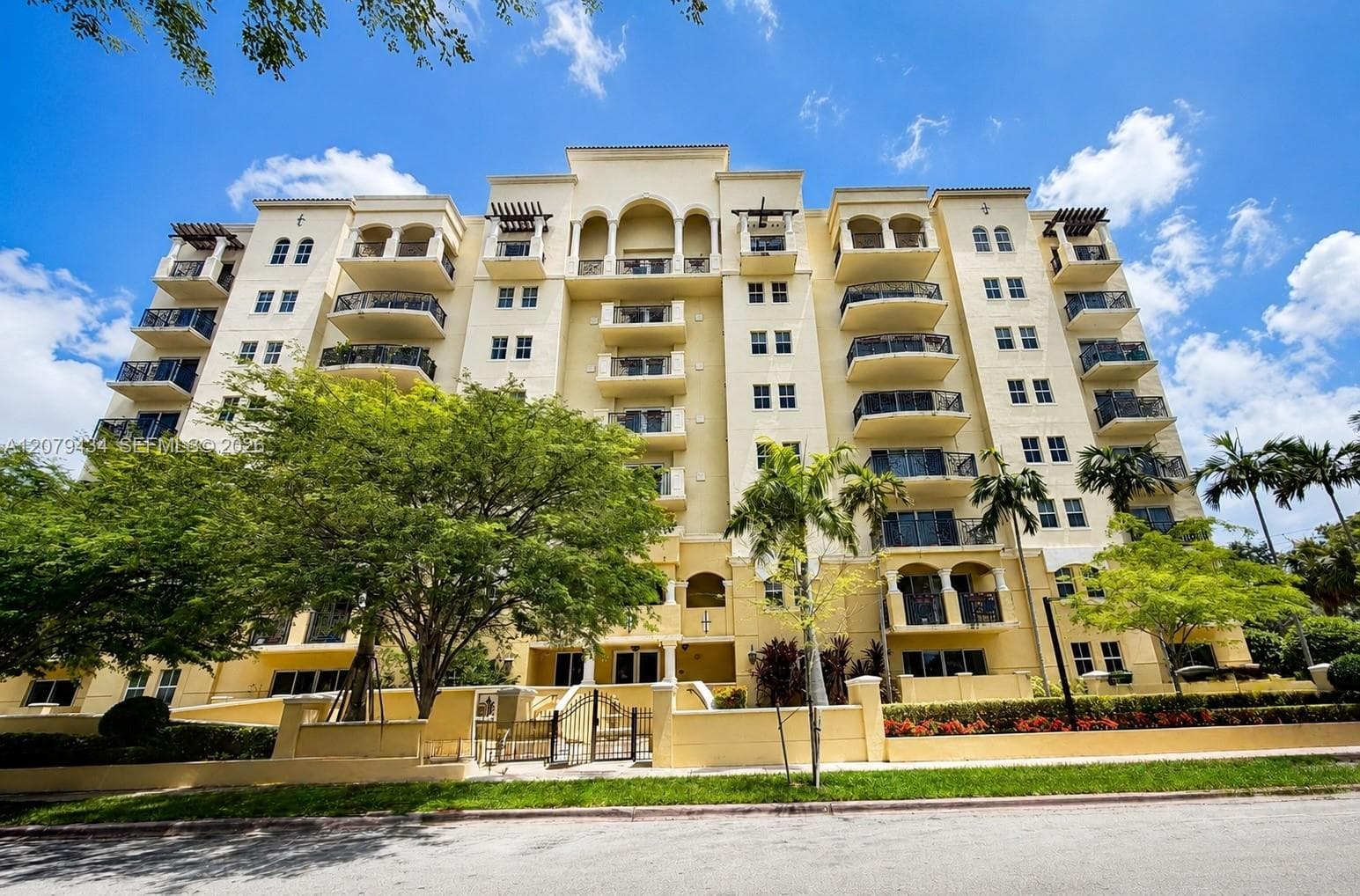101 Sidonia Ave # 205, Coral Gables FL 33134 - Coral Gables, FL - Photo 1