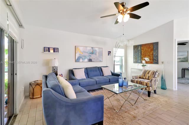 590 SE 19th Dr, Homestead FL 33033 - Homestead, FL - Photo 4