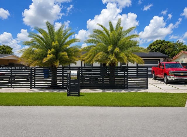 19200 NW 51st Ave, Miami Gardens FL 33055 - Miami Gardens, FL - Photo 5