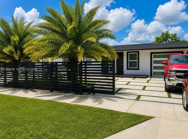 19200 NW 51st Ave, Miami Gardens FL 33055 - Miami Gardens, FL - Photo 4