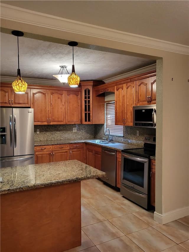 780 NE 199TH Street # 101E, Miami FL 33179 - Miami, FL - Photo 6