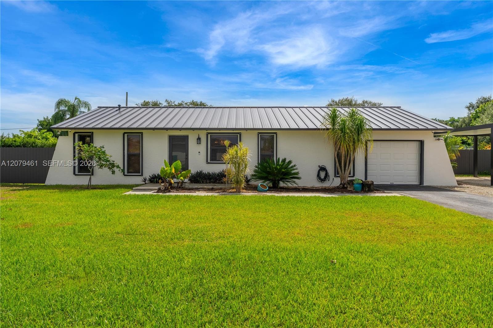 32205 SW 199th Ct, Homestead FL 33030 - Homestead, FL - Photo 1