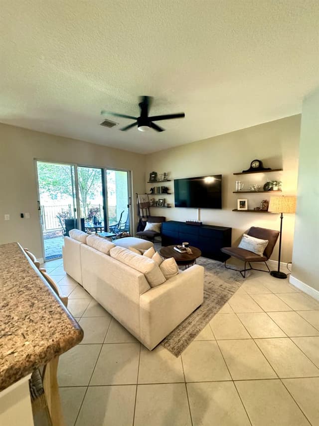 4488 Hickory Drive, Palm Beach Gardens FL 33418 - Palm Beach Gardens, FL - Photo 6