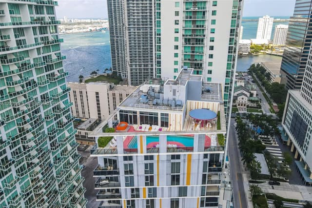 31 SE 6th St # 707, Miami FL 33131 - Miami, FL - Photo 5