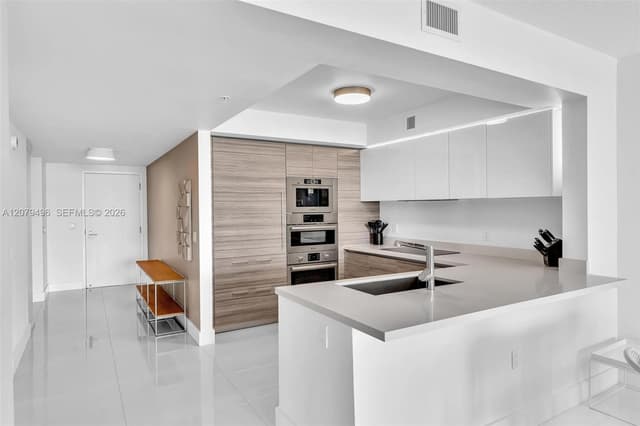 300 Sunny Isles Blvd # 805, Sunny Isles Beach FL 33160 - Sunny Isles Beach, FL - Photo 6