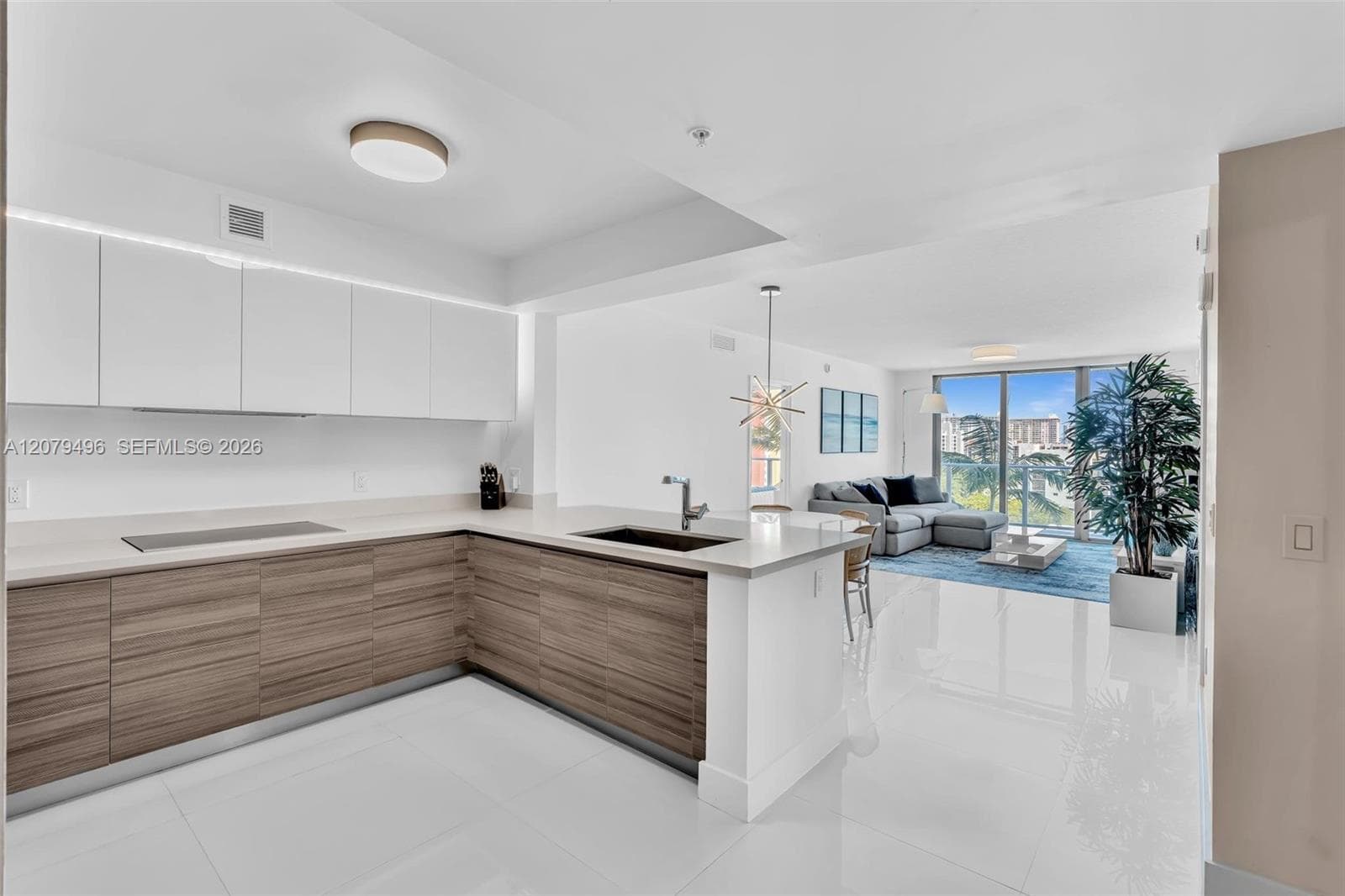 300 Sunny Isles Blvd # 805, Sunny Isles Beach FL 33160 - Sunny Isles Beach, FL - Photo 1