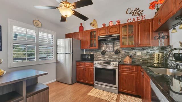 7618 Tahiti Lane # 206, Lake Worth FL 33467 - Lake Worth, FL - Photo 6