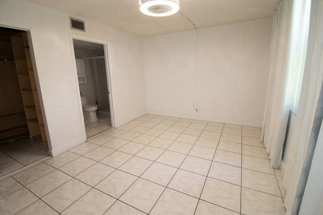 1040 NW 80TH Avenue # 203, Margate FL 33063 - Margate, FL - Photo 7