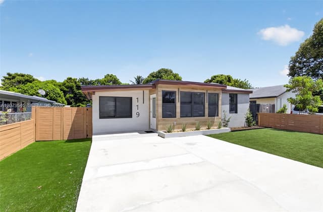 119 SW 4th Ave, Delray Beach FL 33444 - Delray Beach, FL - Photo 2