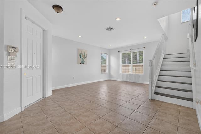 18051 SW 41st St, Miramar FL 33029 - Miramar, FL - Photo 7