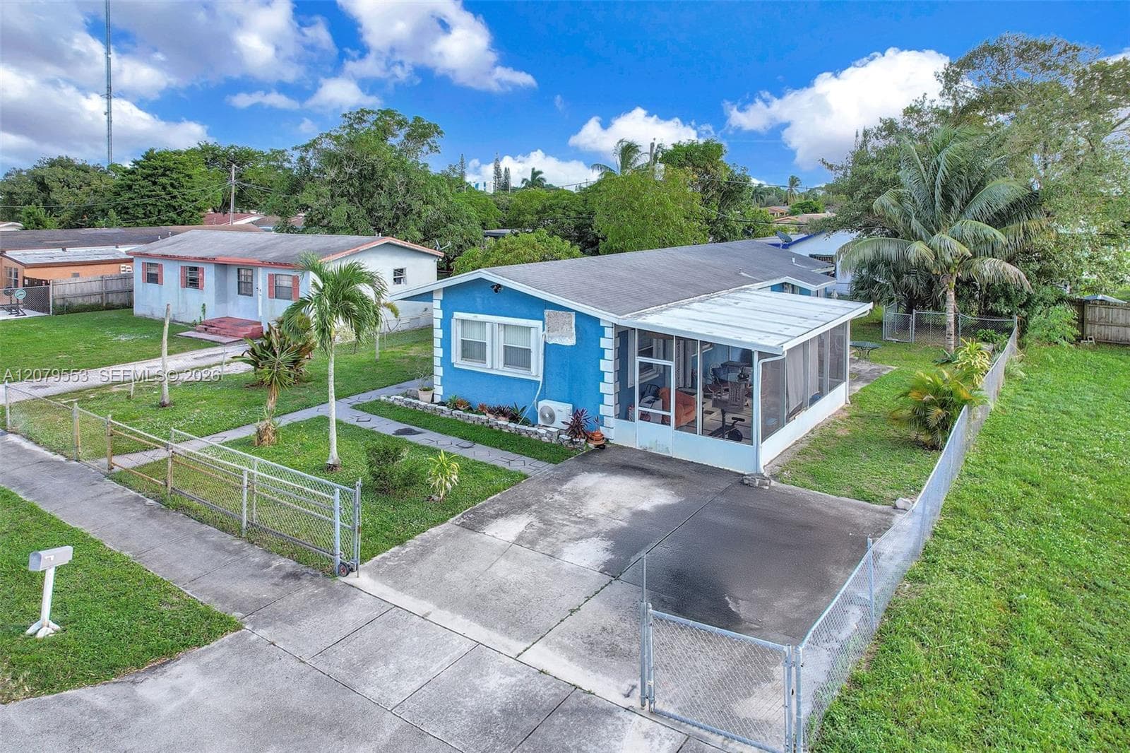 2760 NW 23rd St, Fort Lauderdale FL 33311 - Fort Lauderdale, FL - Photo 1