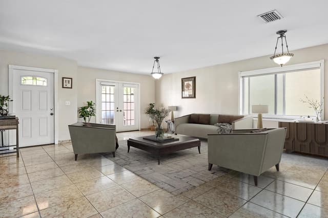 940 SW 96TH Avenue, Pembroke Pines FL 33025 - Pembroke Pines, FL - Photo 3