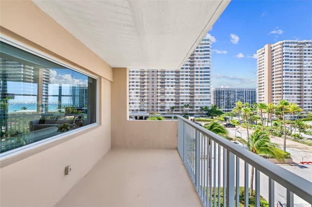 1950 S Ocean Dr # 4E, Hallandale Beach FL 33009 - Hallandale Beach, FL - Photo 6