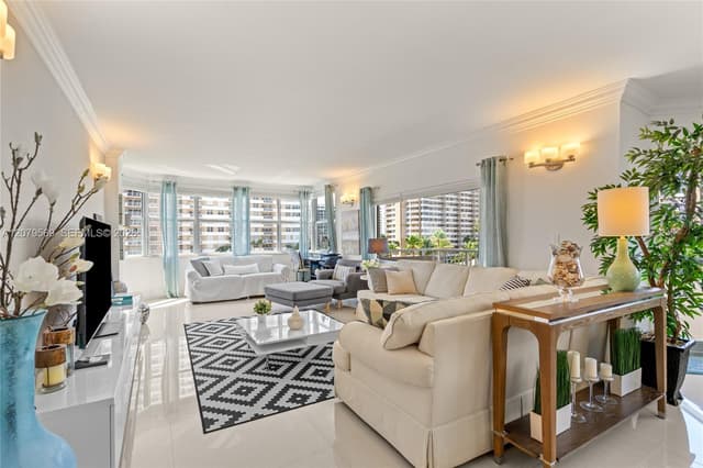 1950 S Ocean Dr # 4E, Hallandale Beach FL 33009 - Hallandale Beach, FL - Photo 3