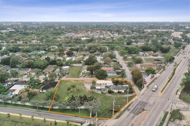 1412b NW 7th Street # b, Pompano Beach FL 33069 - Pompano Beach, FL - Photo 2