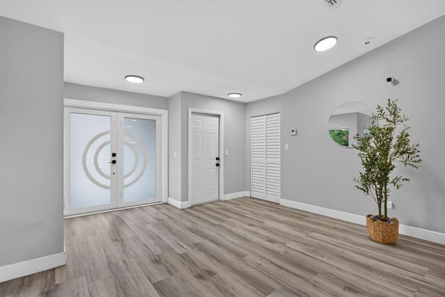 4950 SW 11th Circle, Margate FL 33068 - Margate, FL - Photo 3