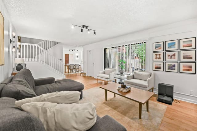746 NW 98th Way, Plantation FL 33324 - Plantation, FL - Photo 6