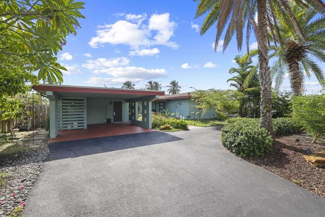 2332 NE 17th Terrace, Wilton Manors FL 33305 - Wilton Manors, FL - Photo 2