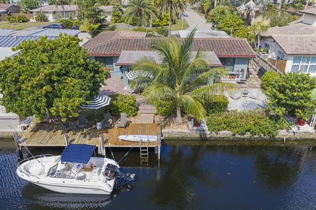 2332 NE 17th Terrace, Wilton Manors FL 33305 - Wilton Manors, FL - Photo 3