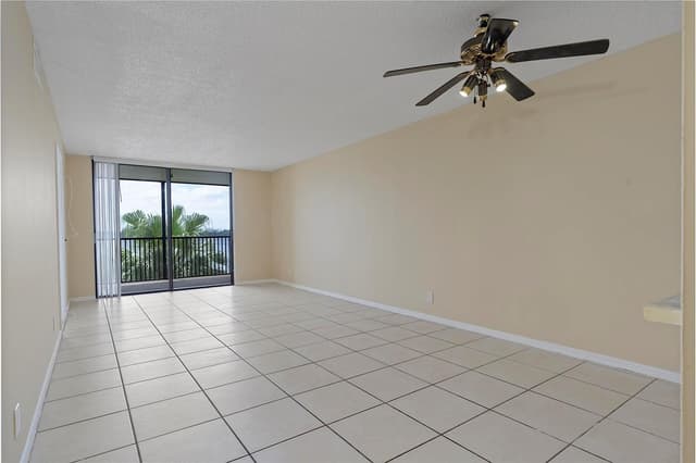 112 LAKE EMERALD Drive # 209, Oakland Park FL 33309 - Oakland Park, FL - Photo 7