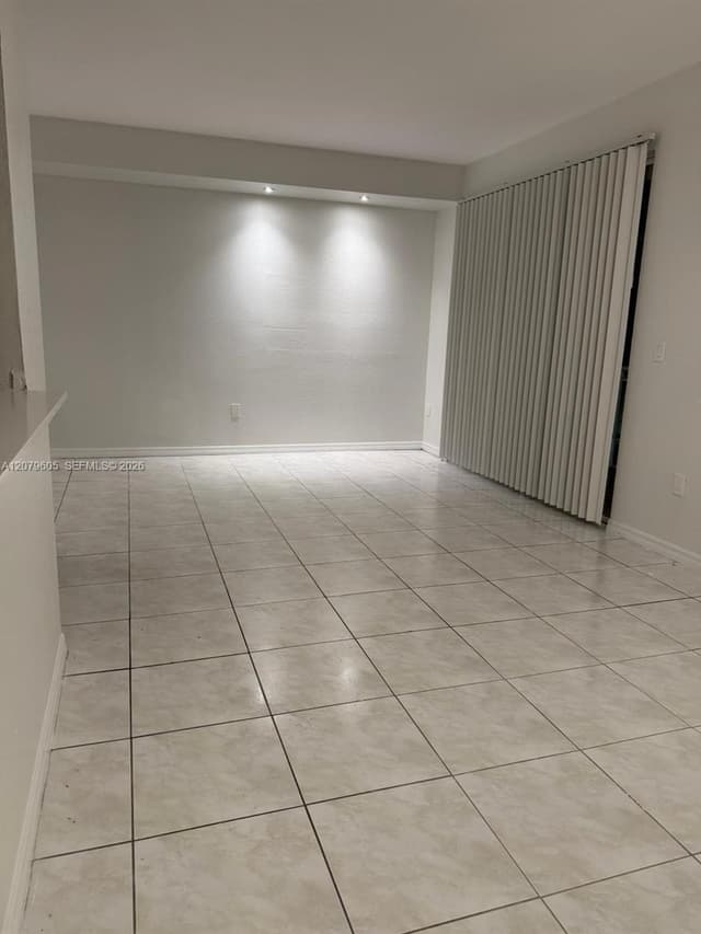 8956 W Flagler St # 208, Miami FL 33174 - Miami, FL - Photo 6
