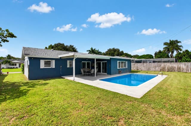 1023 SW 25TH Place, Boynton Beach FL 33426 - Boynton Beach, FL - Photo 5