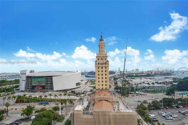 159 NE 6th St # 3303, Miami FL 33132 - Miami, FL - Photo 3