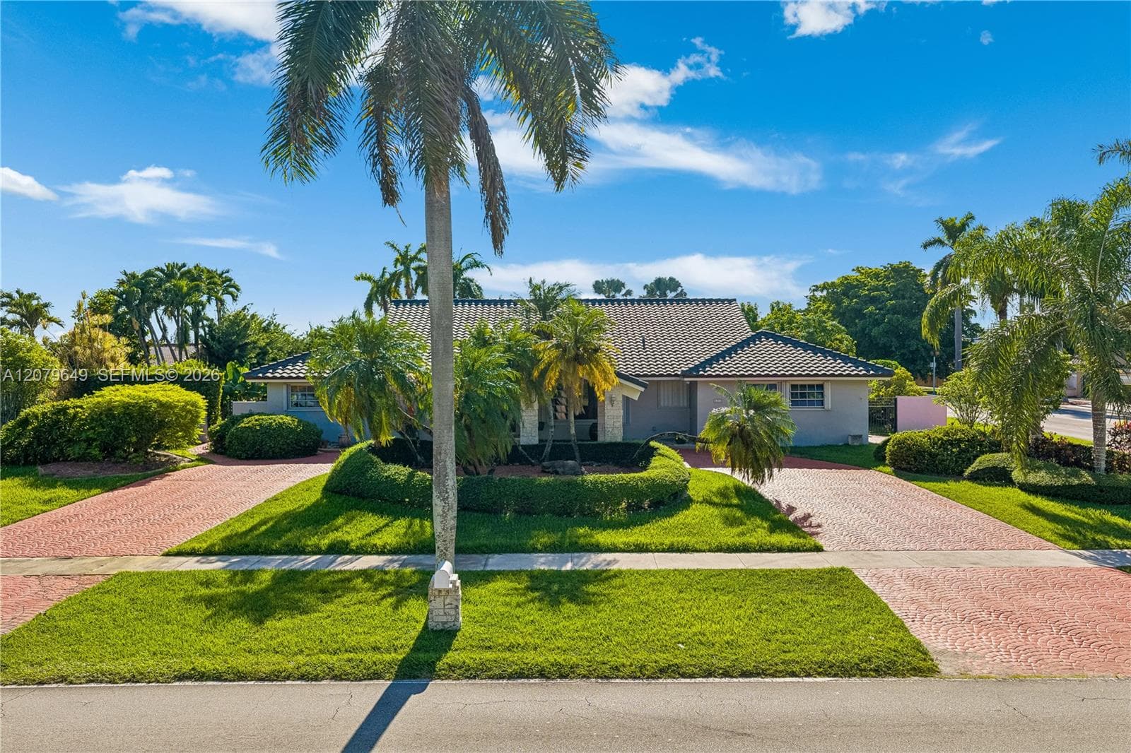 590 NW 132nd Ave, Miami FL 33182 - Miami, FL - Photo 1