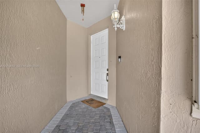 15891 SW 12th St, Pembroke Pines FL 33027 - Pembroke Pines, FL - Photo 6