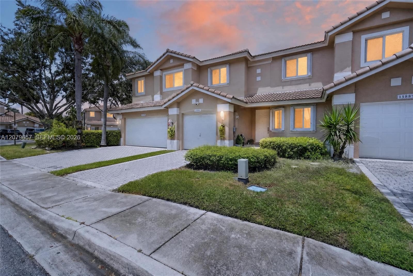 15891 SW 12th St, Pembroke Pines FL 33027 - Pembroke Pines, FL - Photo 1