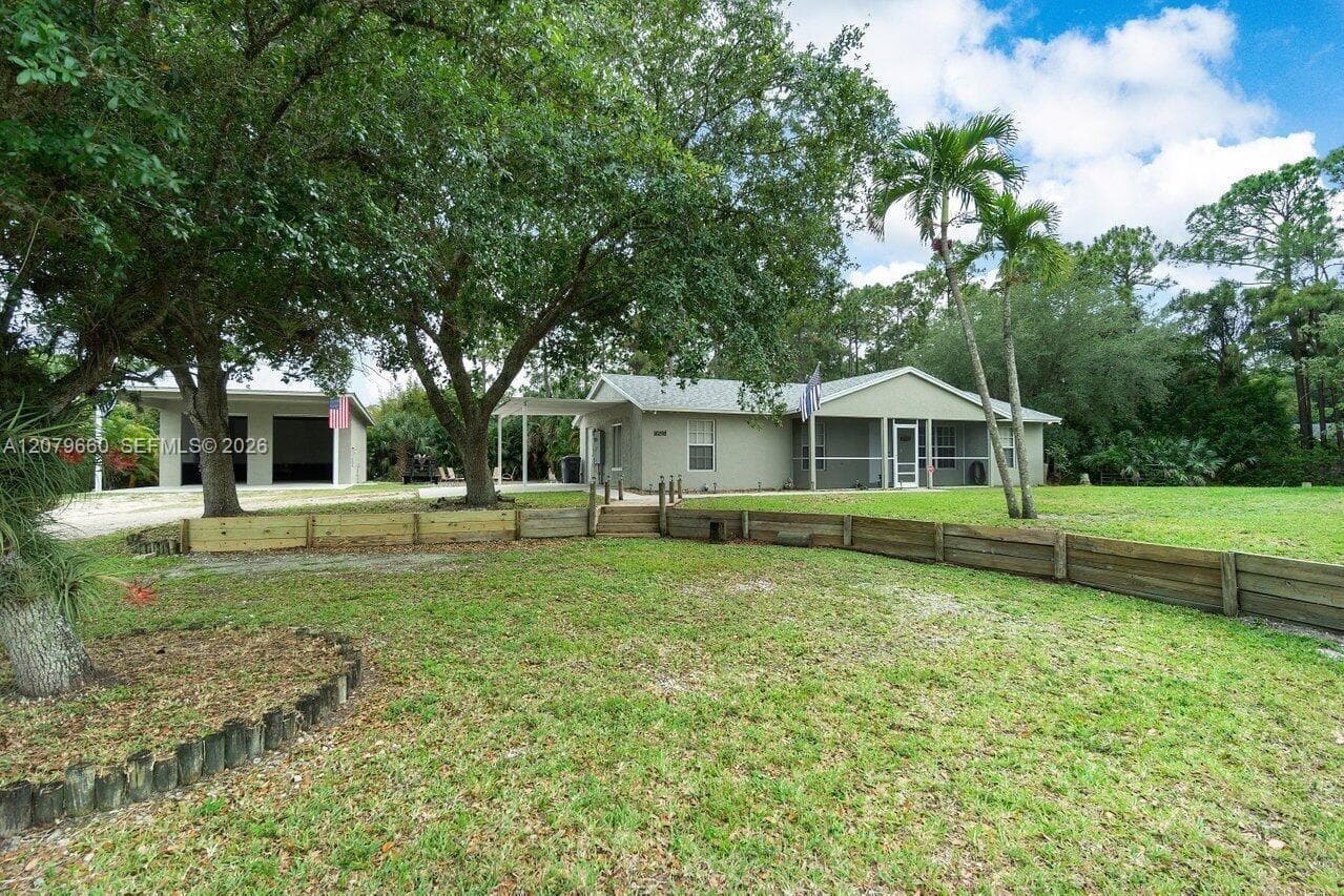 16298 N 90th St N, Loxahatchee FL 33470 - Loxahatchee, FL - Photo 1