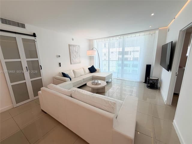 4001 S Ocean Dr # 11J, Hollywood FL 33019 - Hollywood, FL - Photo 2