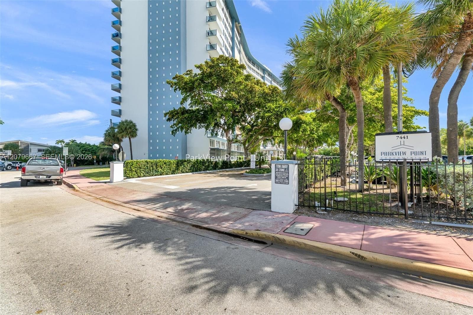 7441 Wayne # 15I, Miami Beach FL 33141 - Miami Beach, FL - Photo 1